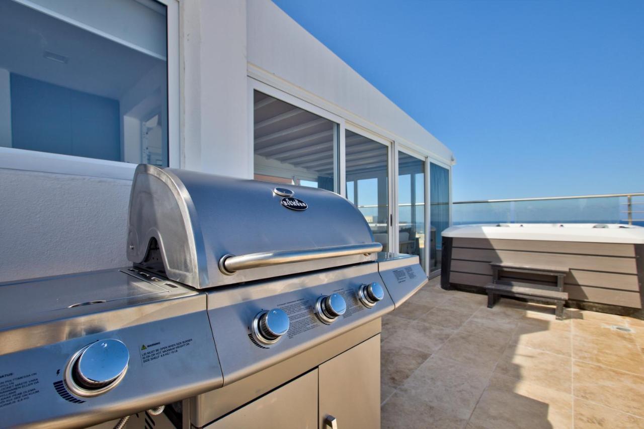 Valletta Luxury 4-Bedroom Duplex With Stunning Sea Views Private Terrace And Jacuzzi Valeta Exterior foto