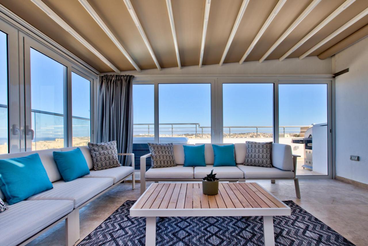 Valletta Luxury 4-Bedroom Duplex With Stunning Sea Views Private Terrace And Jacuzzi Valeta Exterior foto