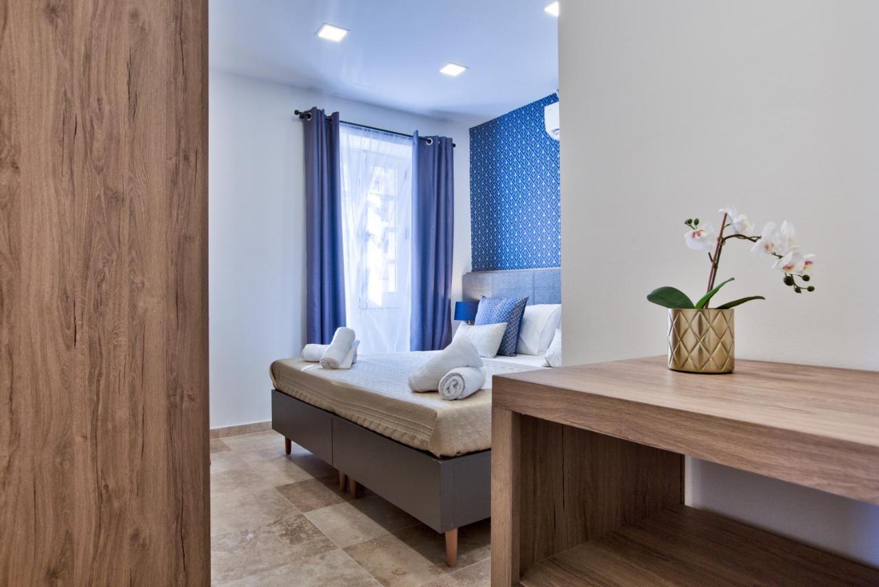 Valletta Luxury 4-Bedroom Duplex With Stunning Sea Views Private Terrace And Jacuzzi Valeta Exterior foto