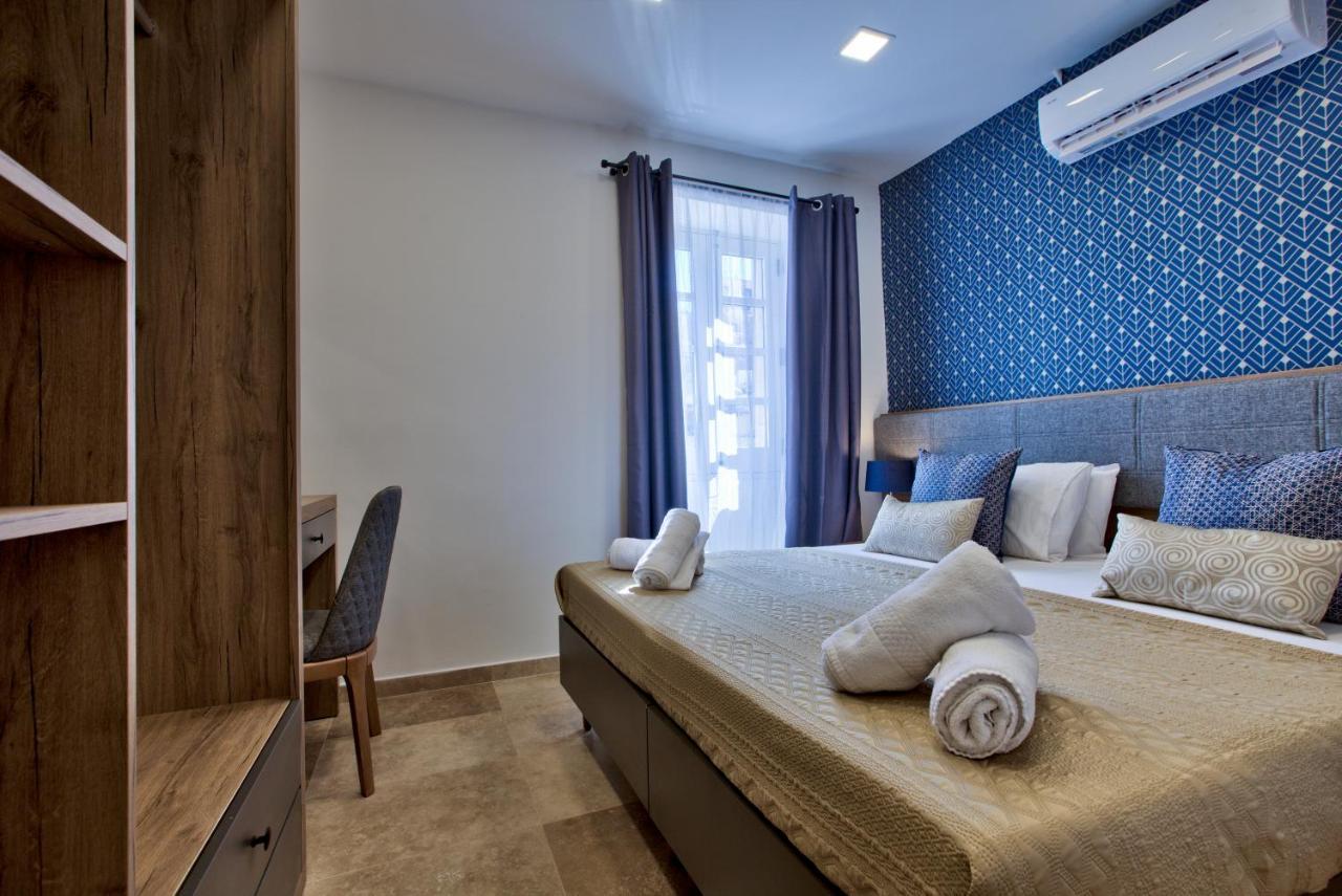 Valletta Luxury 4-Bedroom Duplex With Stunning Sea Views Private Terrace And Jacuzzi Valeta Exterior foto
